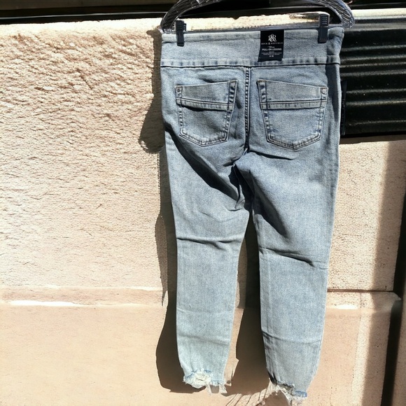 NWT Rock & Republic Women Skinny Jeans, 10M, Comfortable Pull-On Style, Jeggings - Picture 3 of 13
